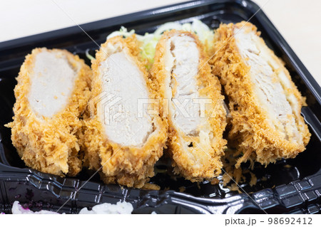 とんかつ弁当 とんかつ弁当 98692412