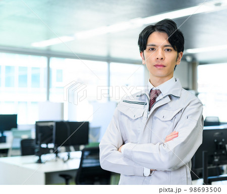 ビジネスイメージ 98693500