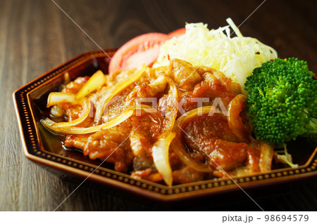 豚ロースのしょうが焼き 豚ロースのしょうが焼き 98694579
