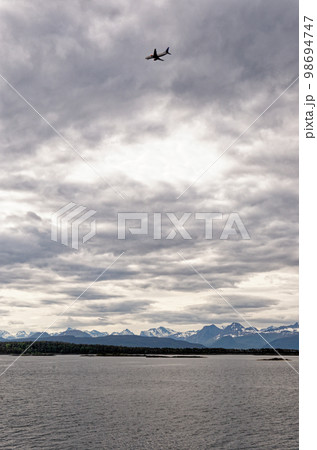 Beautiful norwegian fjord landscape - Andalsnes 98694747