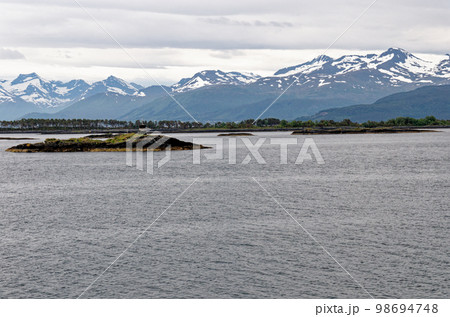Beautiful norwegian fjord landscape - Andalsnes 98694748