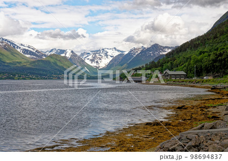 Beautiful norwegian fjord landscape - Andalsnes 98694837
