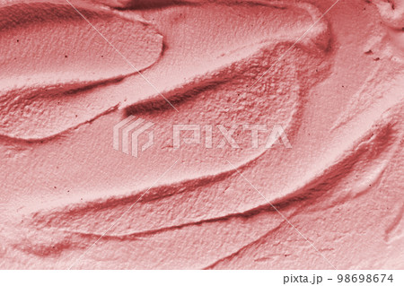 homemade strawberry ice cream 98698674