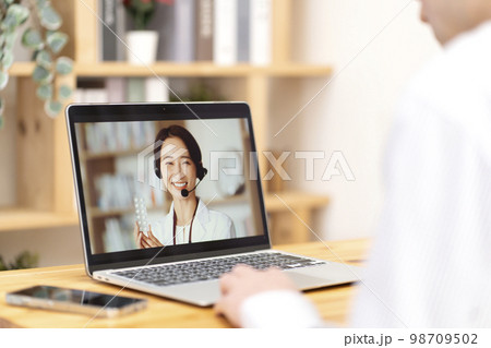 薬剤師　オンライン服薬指導イメージ 98709502