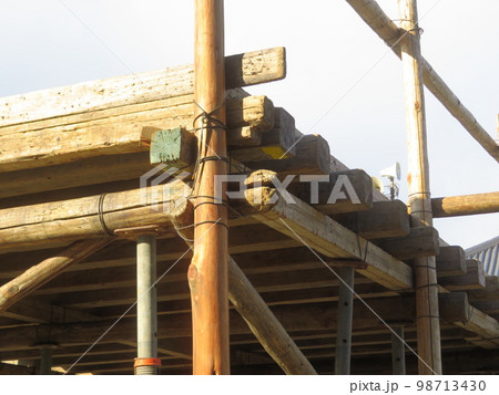 桟敷の組み立て方 桟敷の組み立て方 98713430