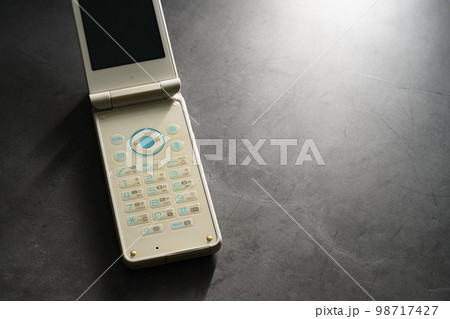 携帯電話 ガラケー 携帯電話 ガラケー 98717427