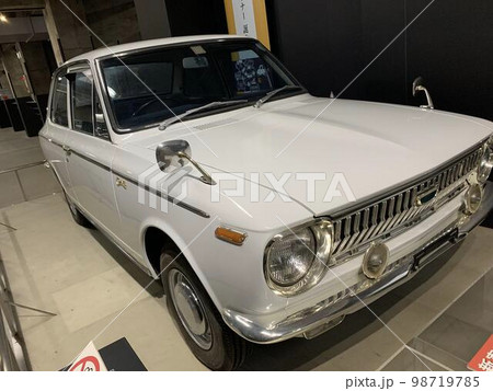 トヨタ・カローラスプリンター 初代 トヨタ・カローラスプリンター 初代 98719785