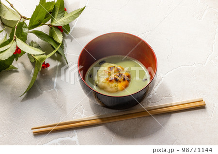 おしるこ　sweet red bean(adzuki) soup  98721144
