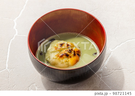 おしるこ　sweet red bean(adzuki) soup  98721145