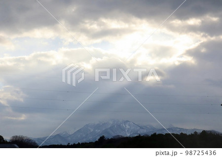 道の駅琴の浦から見た大山 道の駅琴の浦から見た大山 98725436