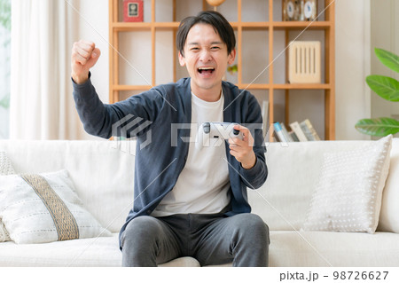 ゲーム 趣味 熱中 男性 ゲーム 趣味 熱中 男性 98726627