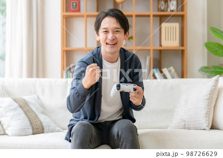 ゲーム 趣味 熱中 男性 ゲーム 趣味 熱中 男性 98726629