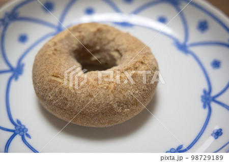 ドーナツ 98729189