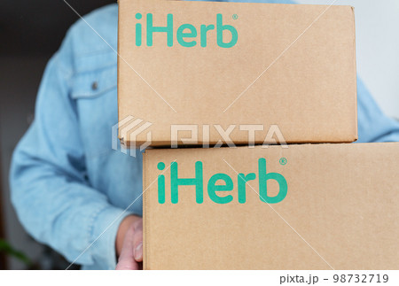 Kyiv, Ukraine-December 17, 2022 98732719