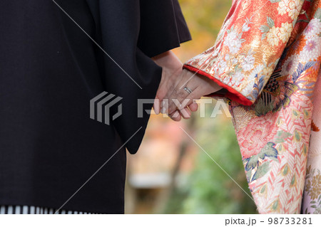 和装前撮りの手元と指輪 和装前撮りの手元と指輪 98733281