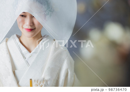 白無垢 綿帽子 花嫁 白無垢 綿帽子 花嫁 98736470