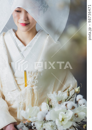 白無垢 綿帽子 花嫁 白無垢 綿帽子 花嫁 98736471