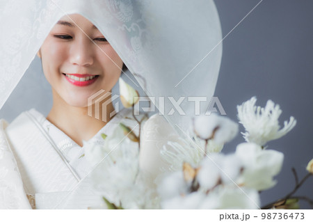 白無垢 綿帽子 花嫁 白無垢 綿帽子 花嫁 98736473