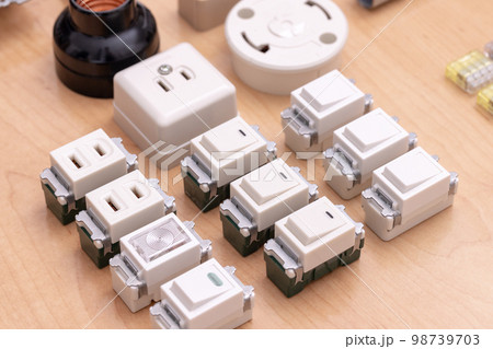 電気工事の材料 スイッチ 電気工事の材料 スイッチ 98739703