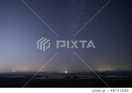 釧路湿釧路湿原の冬の天の川 98741889