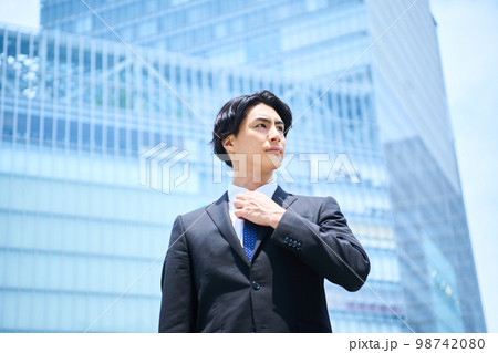 若い　ビジネス 98742080