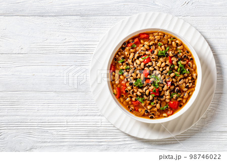 Vegan Hoppin John, savory black-eyed pea stew 98746022