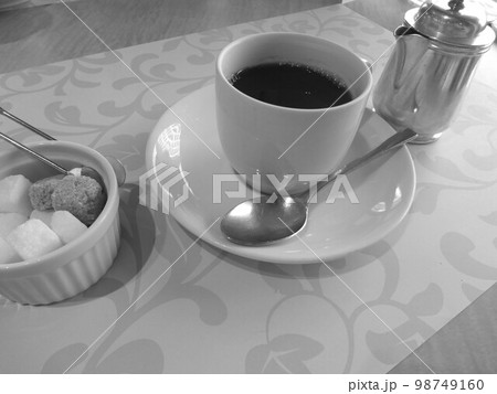 ホットコーヒーモノクロ ホットコーヒーモノクロ 98749160