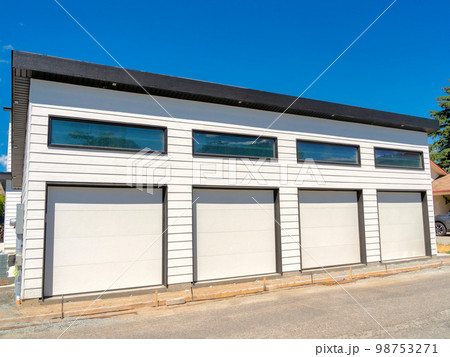 Four stall garage of a residential house under construction 98753271