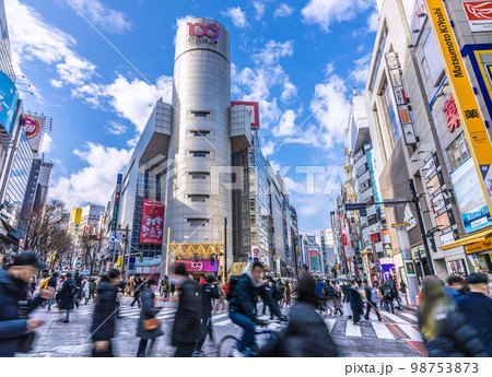 日本の東京都市景観 1月・冬晴れが広がる渋谷109などを望む=1月19日 日本の東京都市景観 1月・冬晴れが広がる渋谷109などを望む=1月19日 98753873