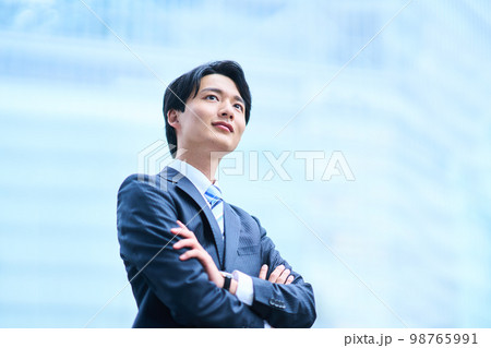 ビジネス　若手 98765991