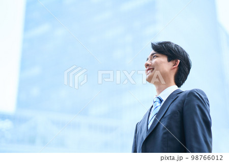 ビジネス　若手 98766012