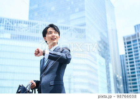 ビジネス　若手 98766038
