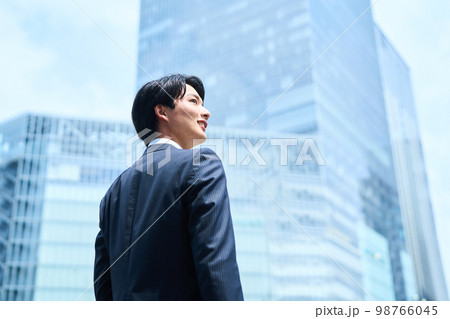ビジネス　若手 98766045