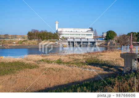 ビン沼川 南畑排水機場 冬景色 富士見市 ビン沼川 南畑排水機場 冬景色 富士見市 98766606