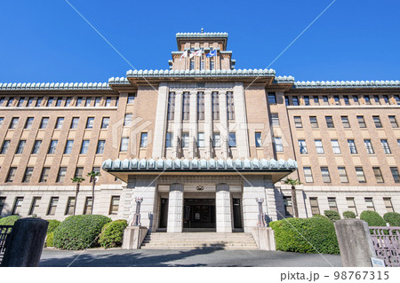 神奈川県横浜市　国指定重要文化財に指定されている神奈川県庁本庁舎 98767315