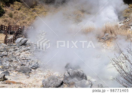 《長崎県》雲仙地獄（雲仙温泉） 98771405