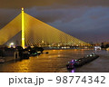 ラマ8世橋 98774342