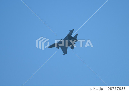 インド空軍スホーイSu-30MKI旋回 インド空軍スホーイSu-30MKI旋回 98777083