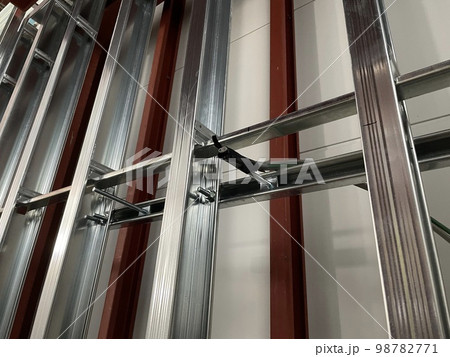 外壁際の壁の軽量下地 98782771