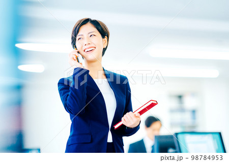 ビジネス　ミドル 98784953