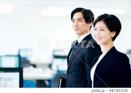 ビジネス　ミドル 98785336