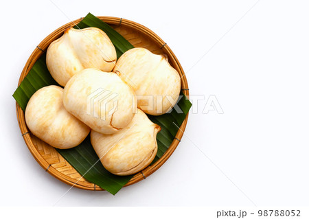 Toddy palm on white background. 98788052