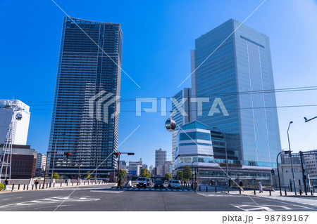 《神奈川県》横浜中心街・都市風景 98789167