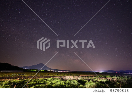 大山と天の川 大山と天の川 98790318