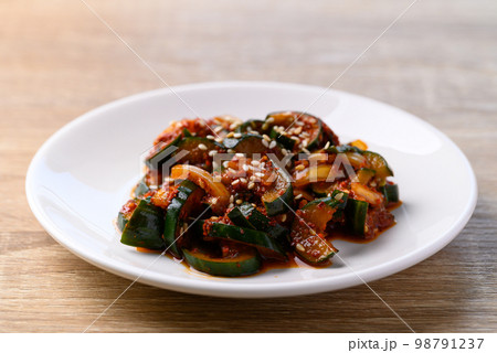 Kimchi cucumber, Korean food side dish 98791237