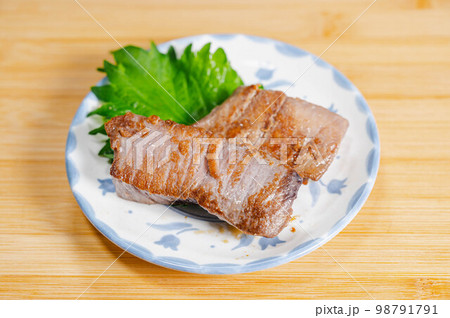メカジキの漬け焼き メカジキの漬け焼き 98791791