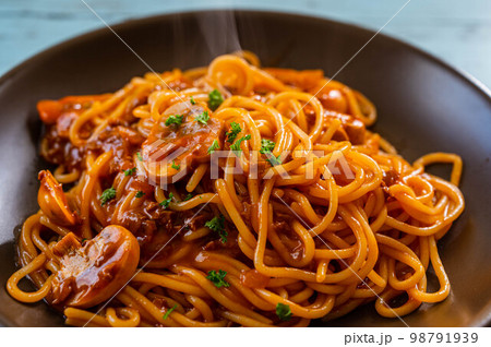 発芽玄米パスタ　ボロネーゼ 98791939