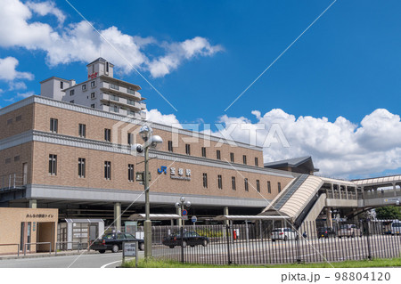 駅前風景　宝塚駅 98804120