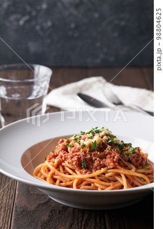 ミートソーススパゲティ 98804625