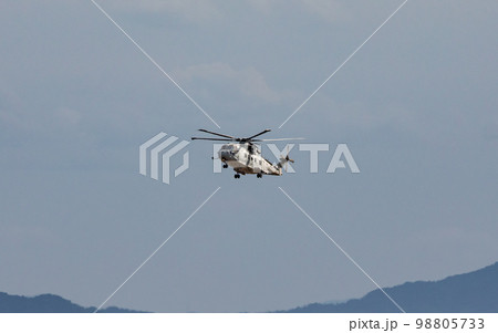 EOSR6.山口岩国、岩国大型ヘリ機関。 98805733